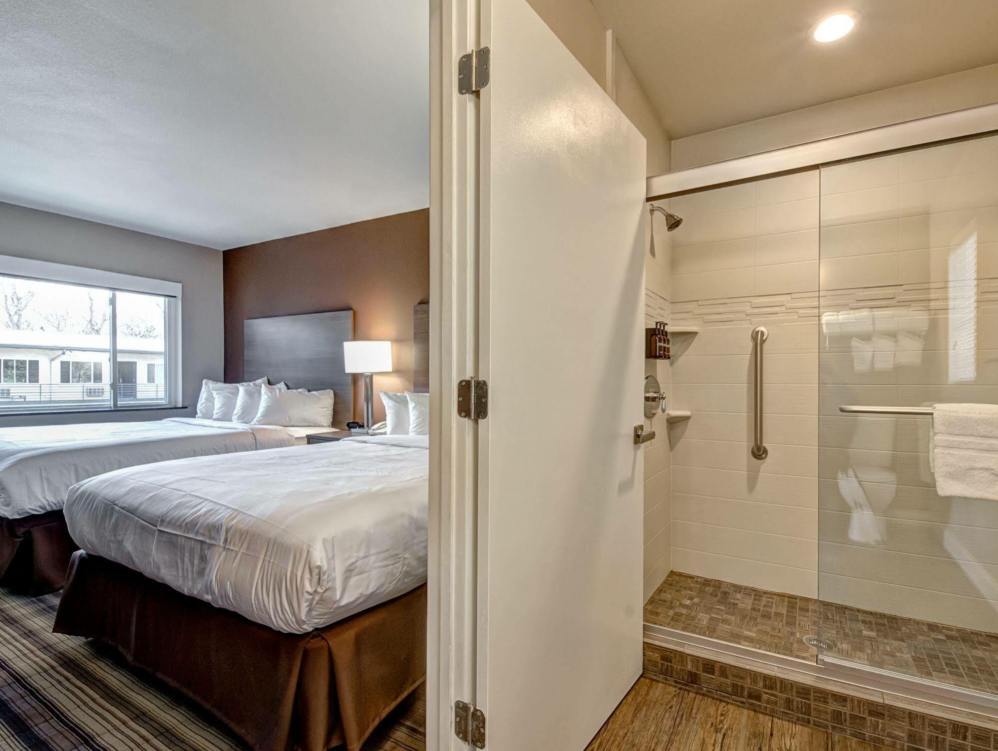 Boulder University Inn Экстерьер фото